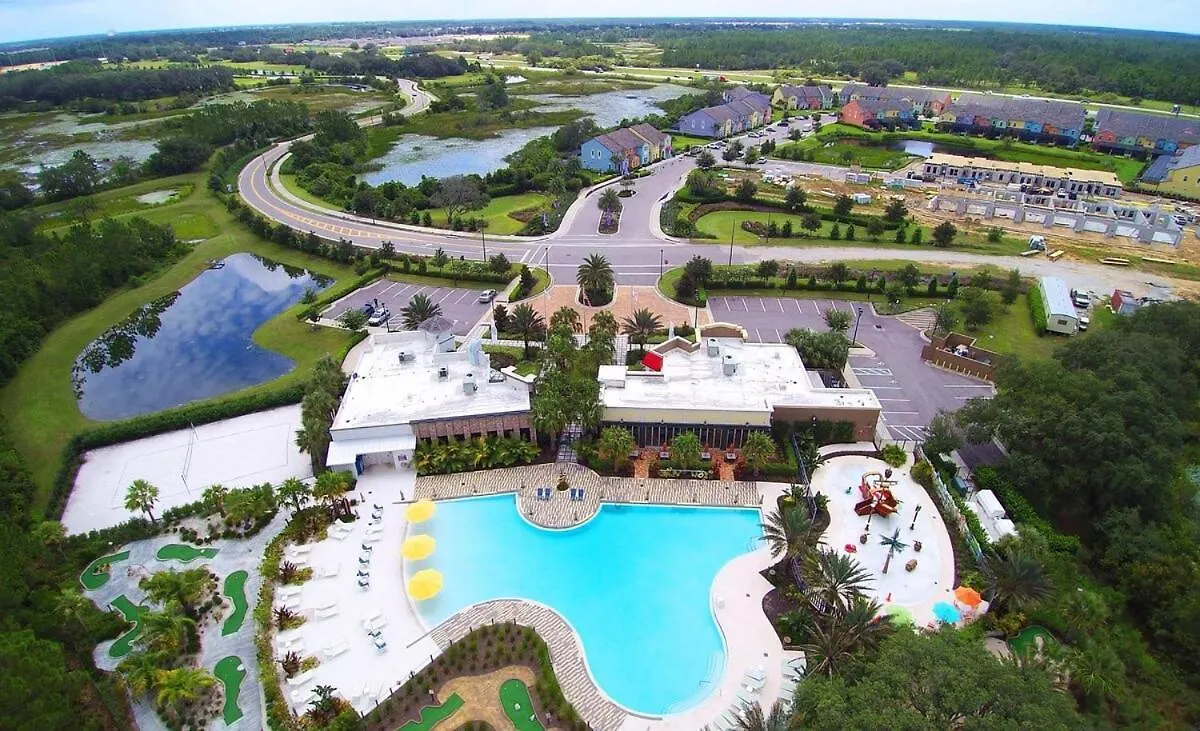 Awesome Three Bedroom Townhome Near Disney 322 Davenport Holiday home